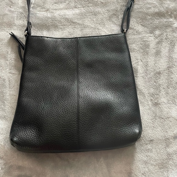 Estalon Black Leather Crossbody Purse with Over the Shoulder Long Strap - Picture 3 of 6